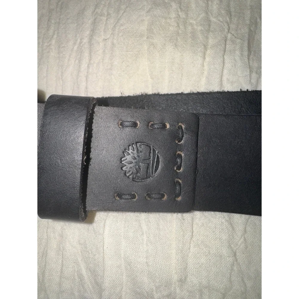 Timberland men's black 100% leather belt‎ with gunmetal color buckle size 36